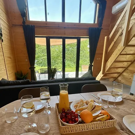 Nyaraló Balancebay Zatoka Rownowagi